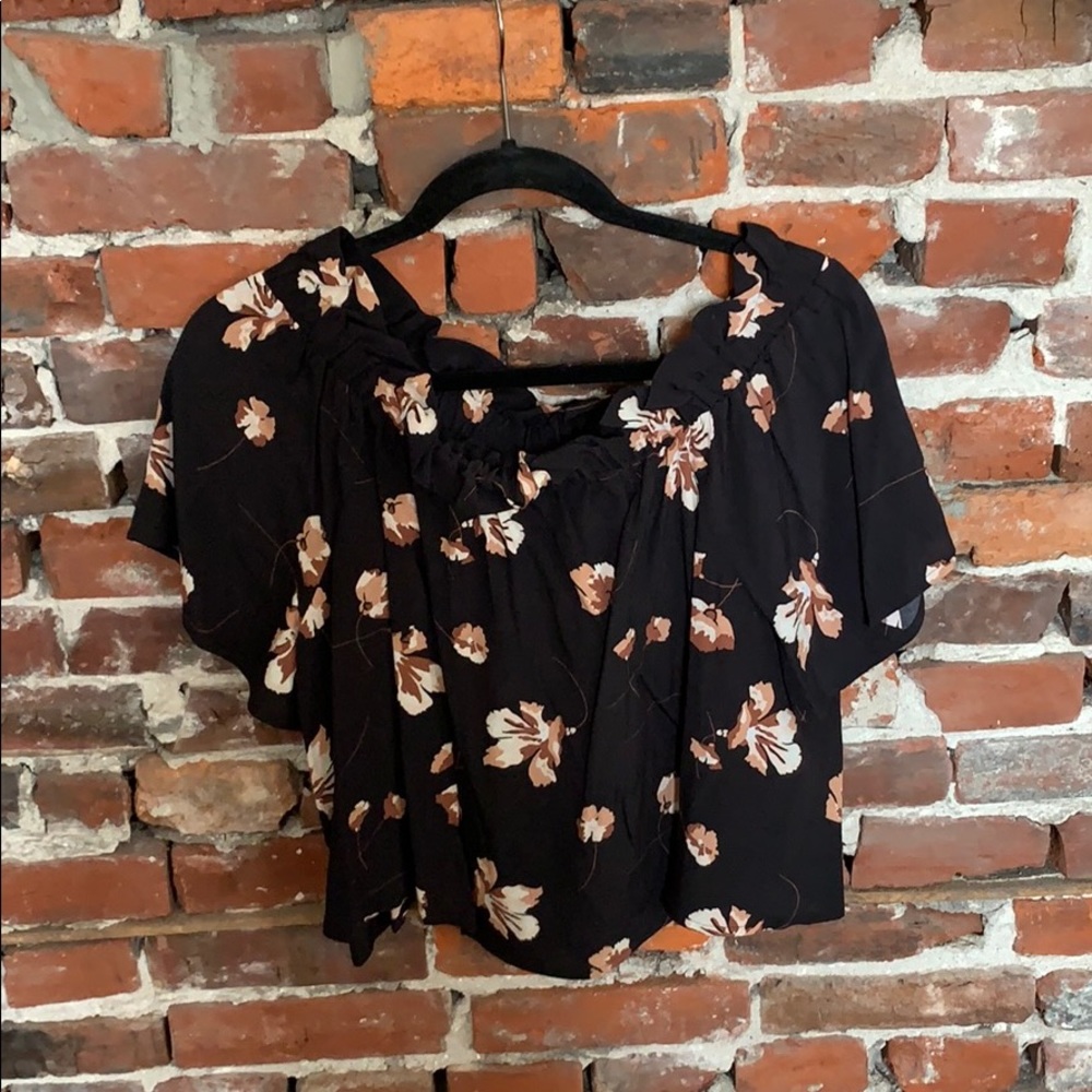 Versatile Off-the-shoulder Blouse